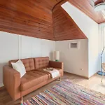 Apartment Bairro Alto Nightlife Hub, By Timecooler Lisbon