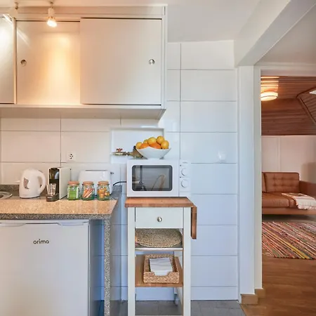 Bairro Alto Nightlife Hub, By Timecooler * リスボン