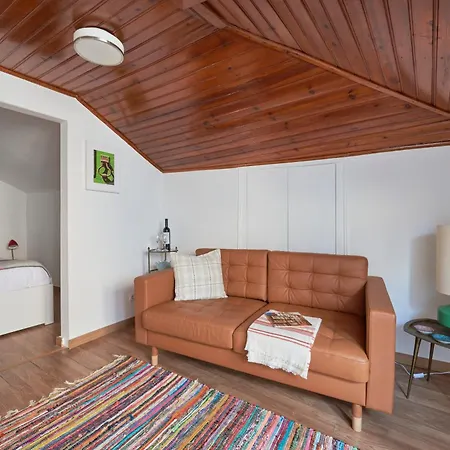 Bairro Alto Nightlife Hub, By Timecooler