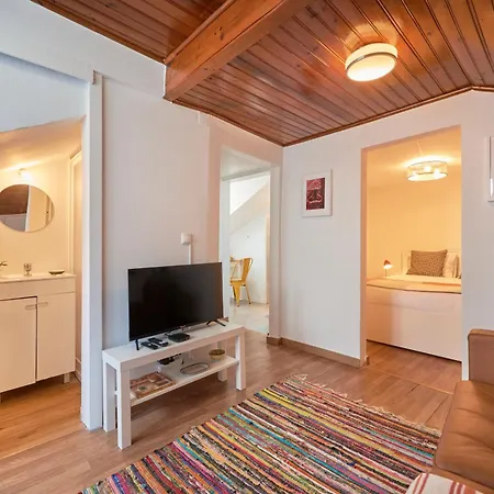 Bairro Alto Nightlife Hub, By Timecooler Apartament *