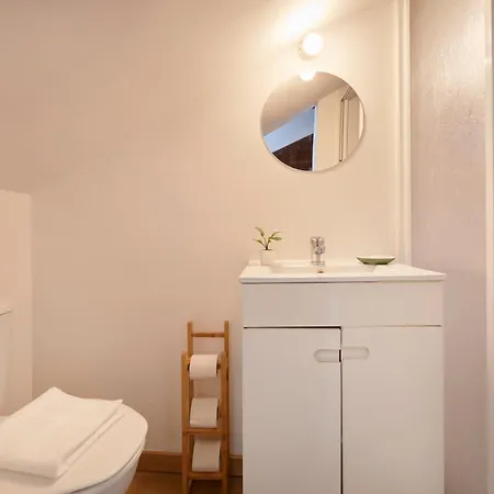 Bairro Alto Nightlife Hub, By Timecooler